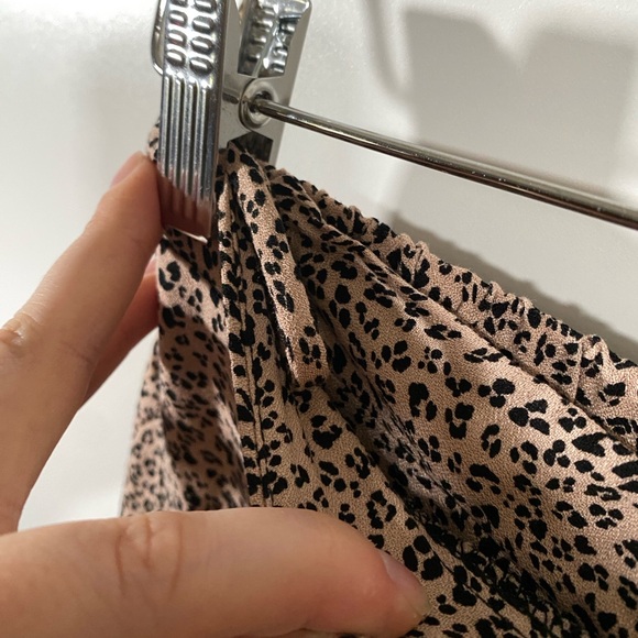 True Wrap Midi Skirt with Micro Leopard Print Pattern Size Small Tan Neutral - Picture 7 of 9